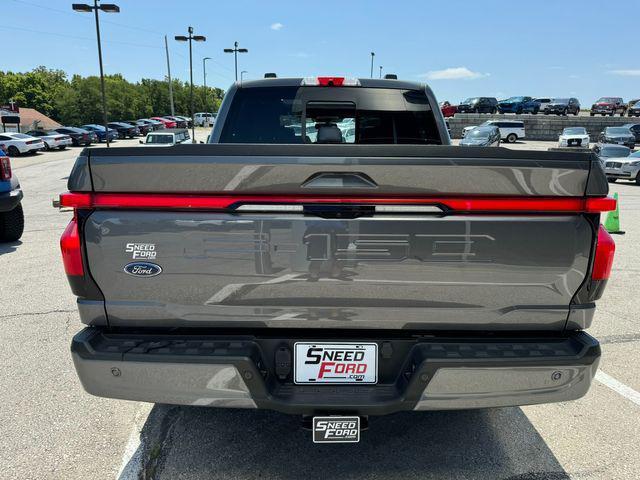 2023 ford f-150 lightning lariat