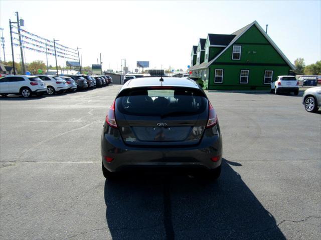 2019 ford fiesta se
