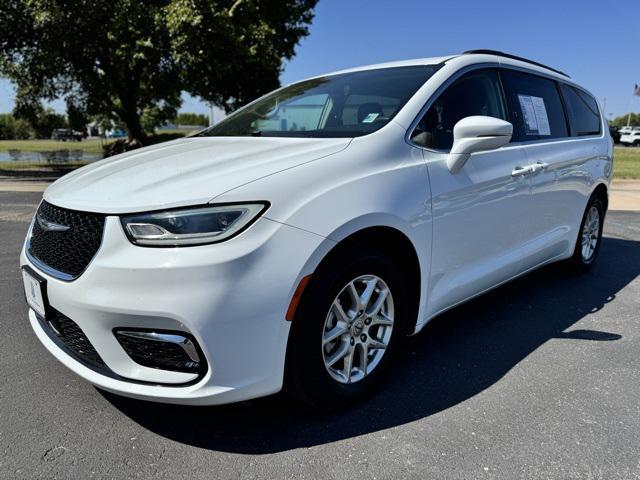 2022 chrysler pacifica touring l