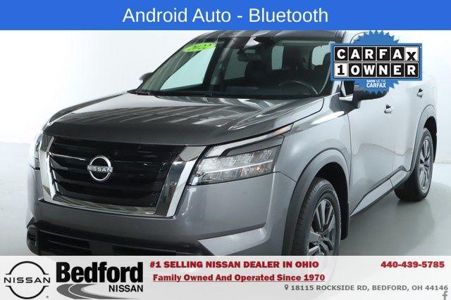 2022 nissan pathfinder sv
