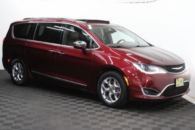 2017 chrysler pacifica limited
