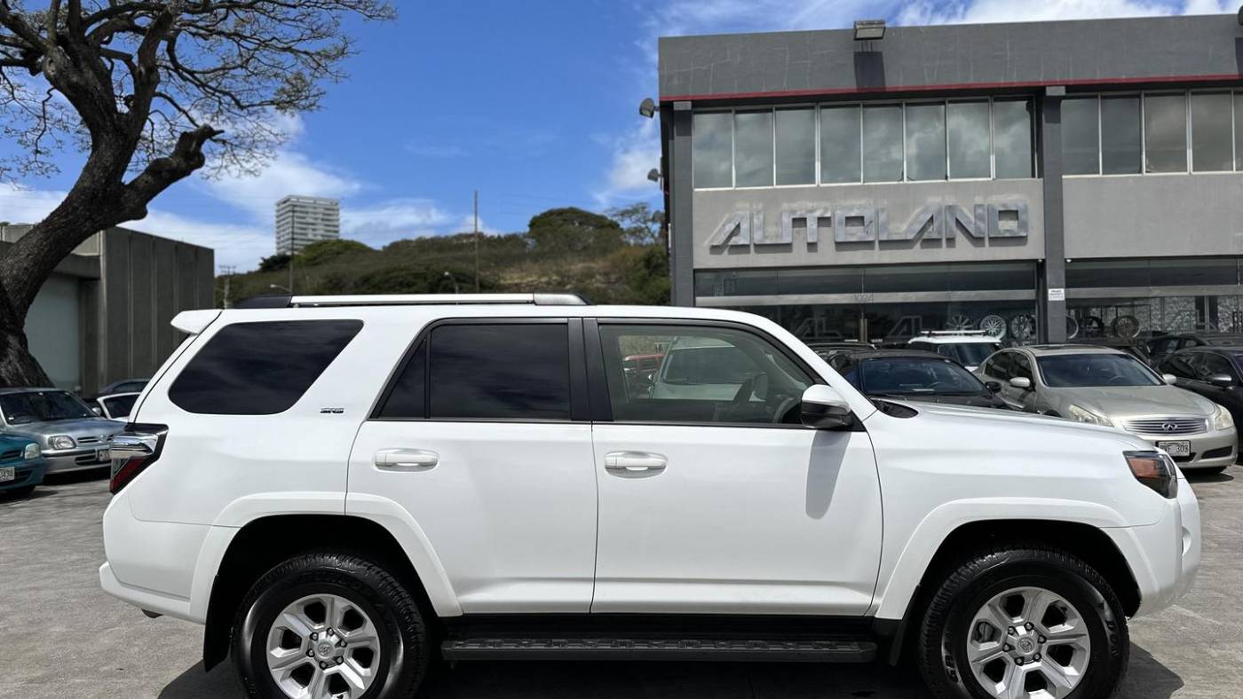 2023 toyota 4runner sr5