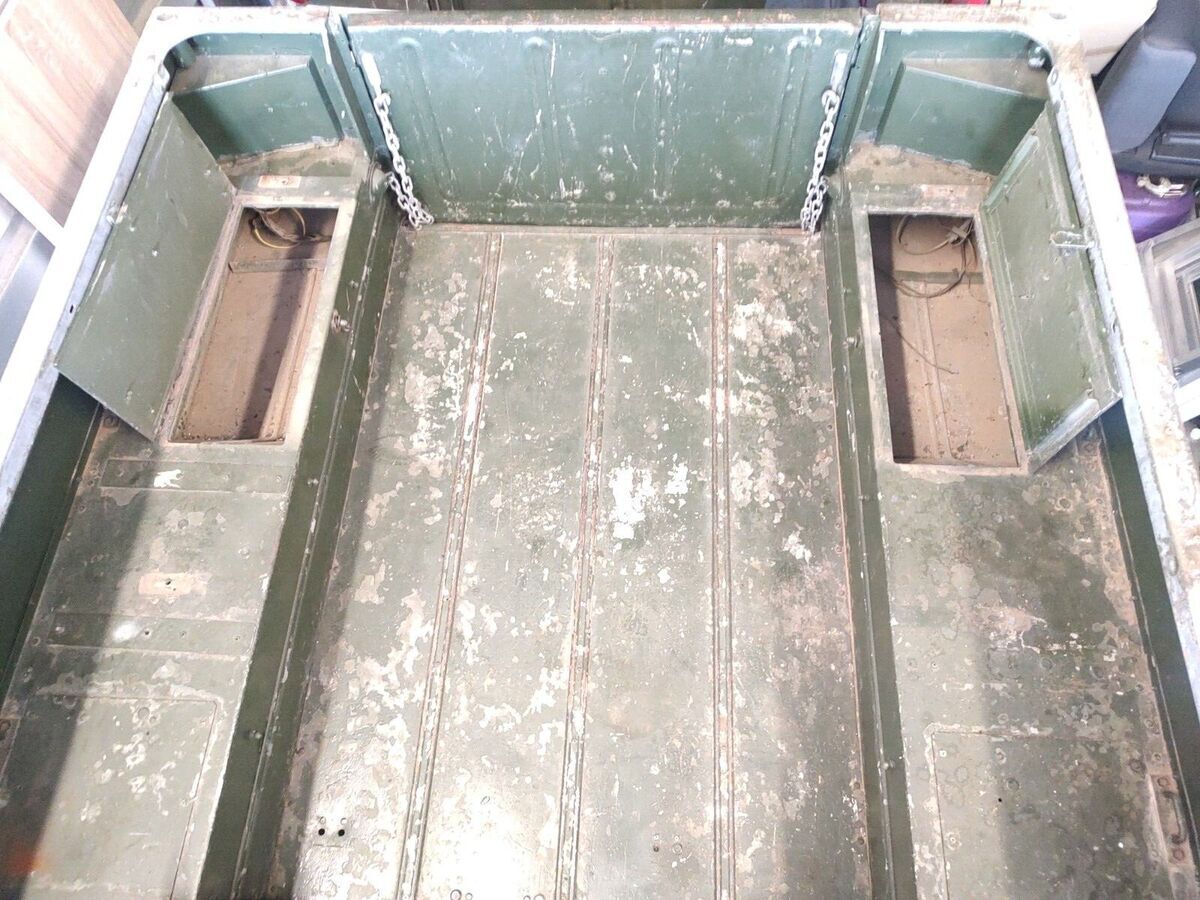 1971 land rover 109 truck, 2.25 gas engine, 12v