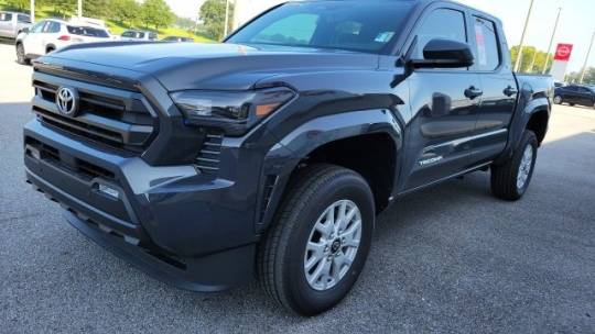 new 2024 toyota tacoma sr5 double cab 5' bed 4wd automatic