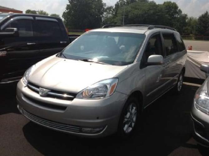 2012 toyota sienna xle in columbus, oh