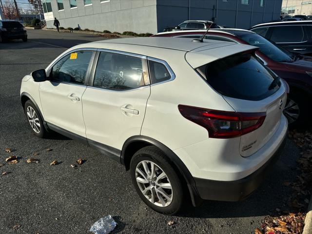 2020 nissan rogue sport s