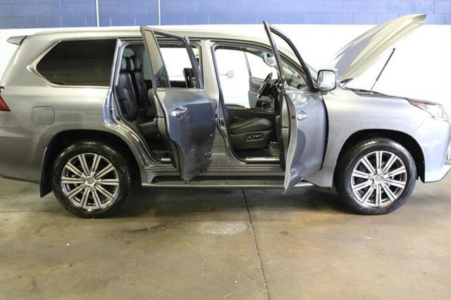 2016 lexus lx 570 base