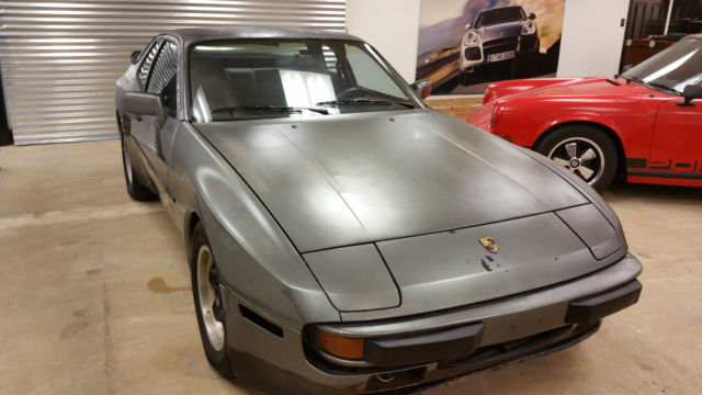 1985 porsche 944 base coupe 2-door 2.5l non sunroof with factory lsd, no title