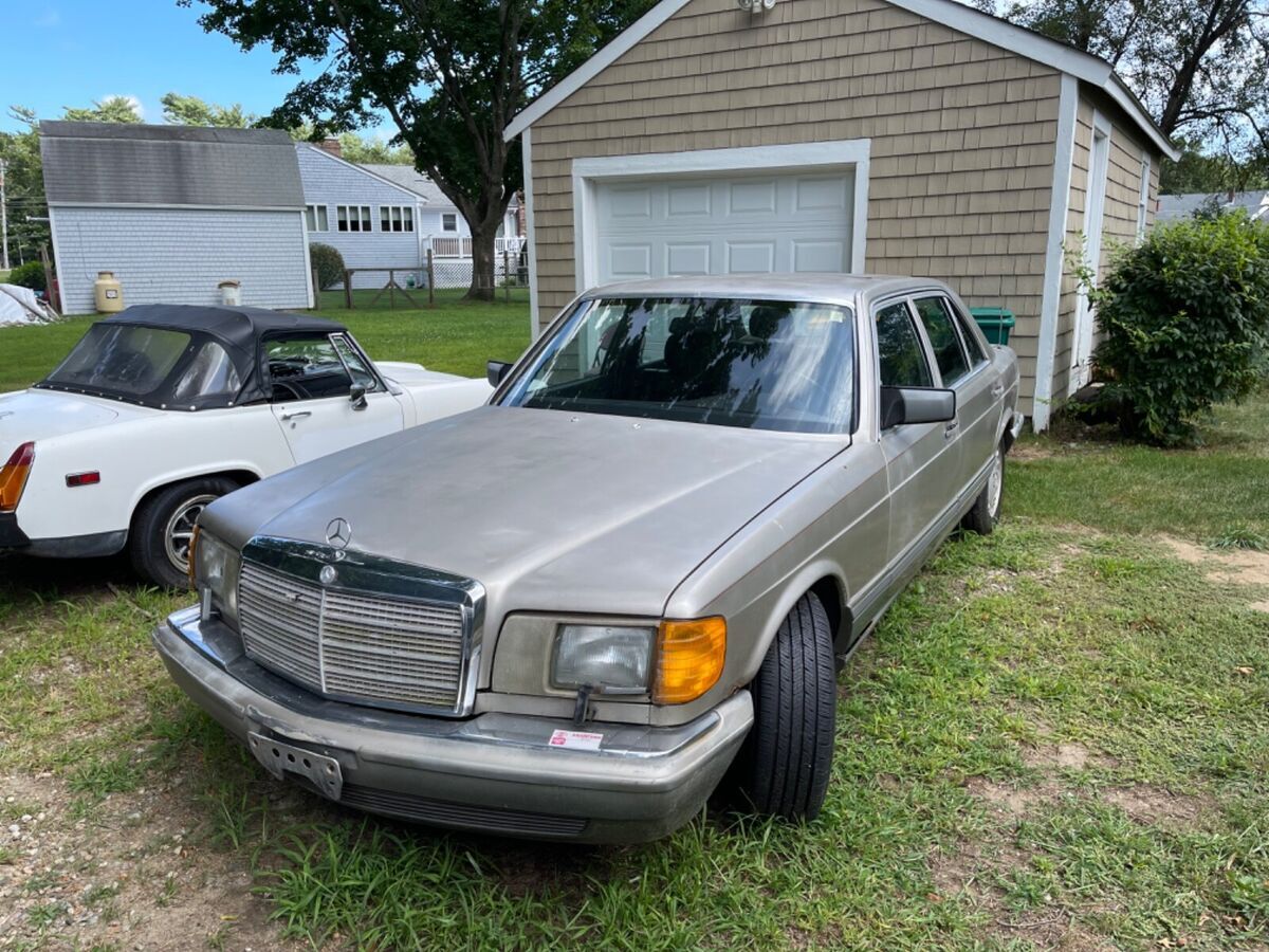 1987 mercedes 560sel - beautiful color combo- collectible- no reserve !