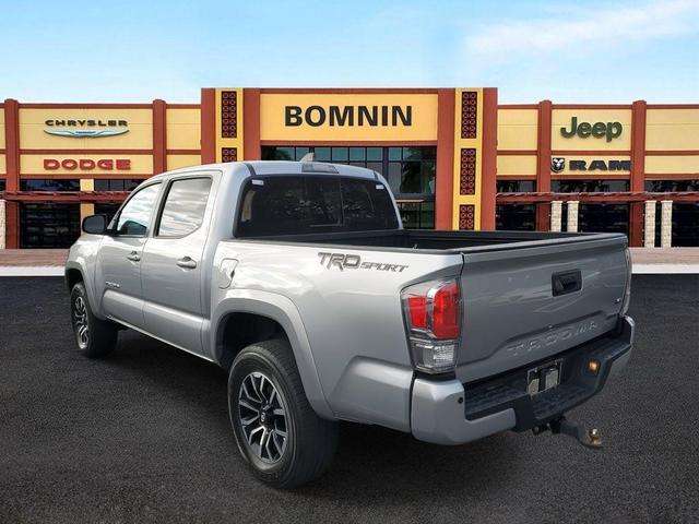2022 toyota tacoma trd sport