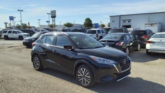 2023 nissan kicks sv