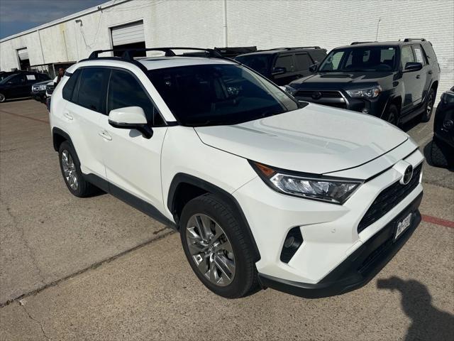 2019 toyota rav4 xle