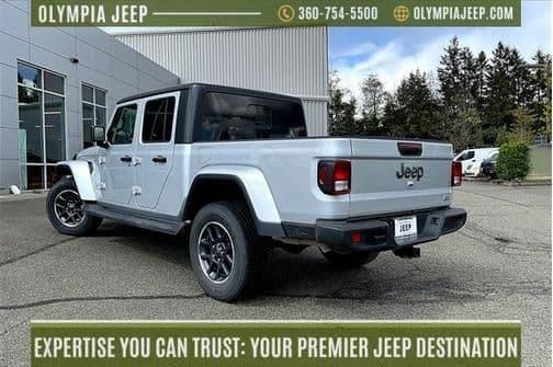 2023 jeep gladiator overland in olympia, washington
