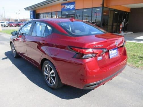 2022 nissan versa 1.6 sv 4dr sedan in cedar rapids, iowa