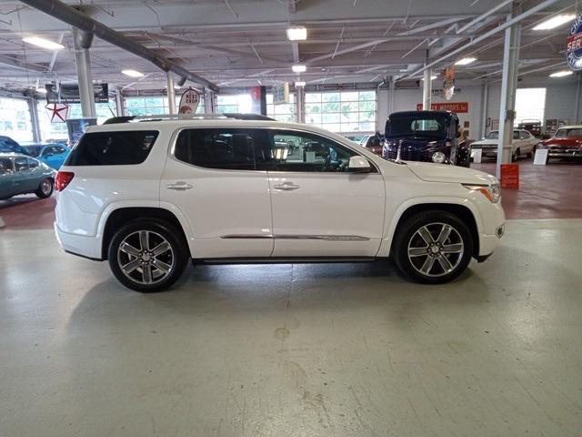 2017 gmc acadia denali