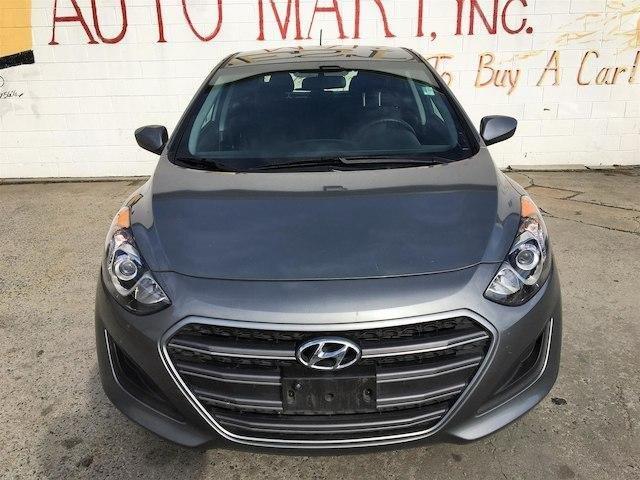 2017 hyundai elantra gt base 4dr hatchback 6a for sale in smithfield, rhode island