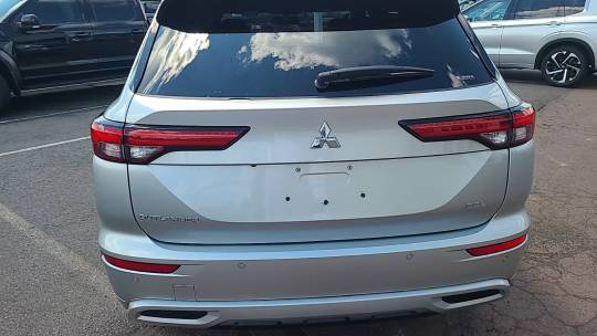 2024 Mitsubishi Outlander