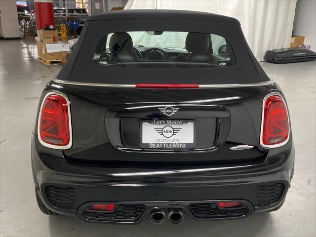 2021 mini convertible john cooper works