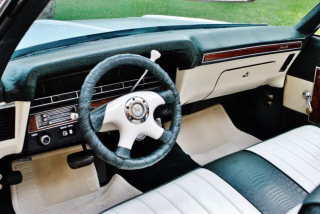 350 v8 auto w/ power steering & power front disc brakes