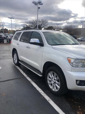 2010 toyota sequoia platinum
