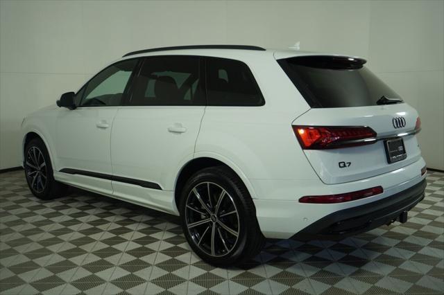 2024 audi q7 55 premium plus