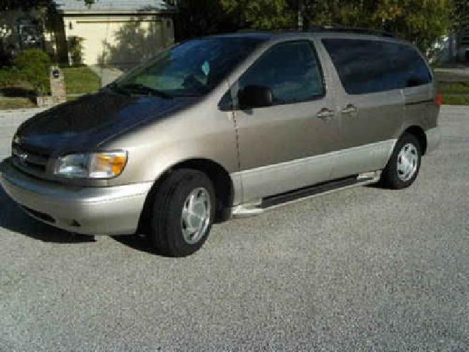 1999 toyota sienna lxe in ocoee, fl