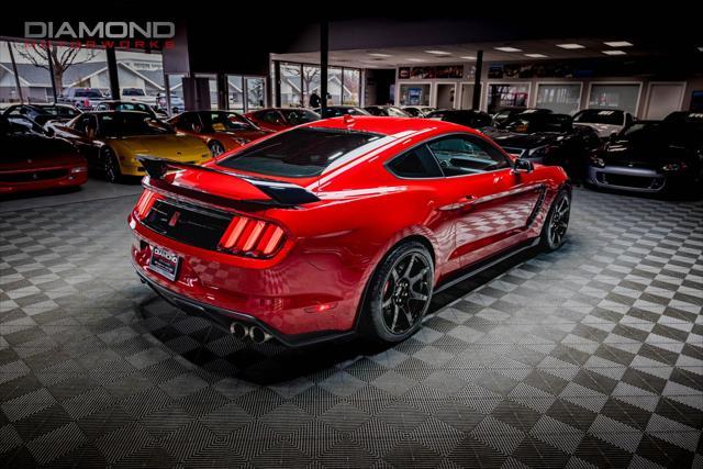 2020 ford shelby gt350 base