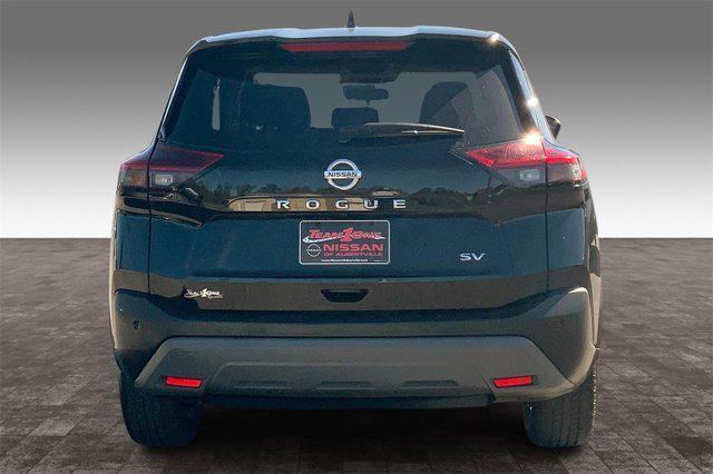2021 nissan rogue sv
