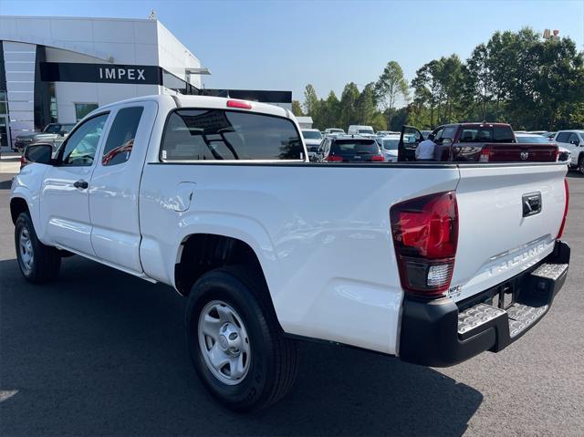 2023 toyota tacoma sr