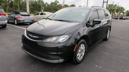 2021 Chrysler Voyager