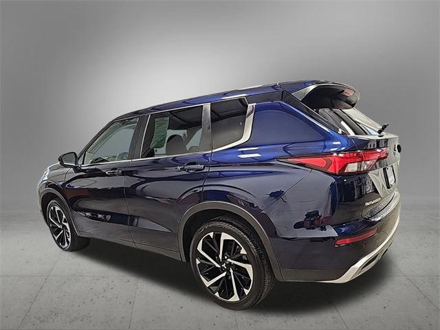2022 mitsubishi outlander se 2.5 s-awc