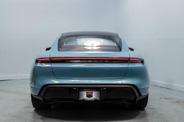 2023 porsche taycan base