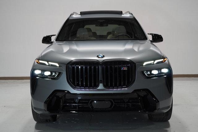 2024 bmw x7 m60i