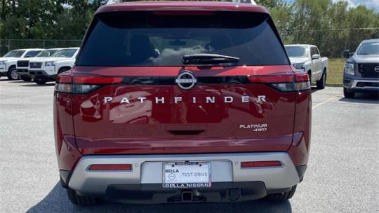 2024 Nissan Pathfinder platinum