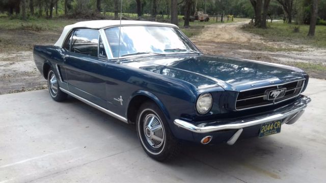 1965 ford mustang base convertible 2-door 3.3l