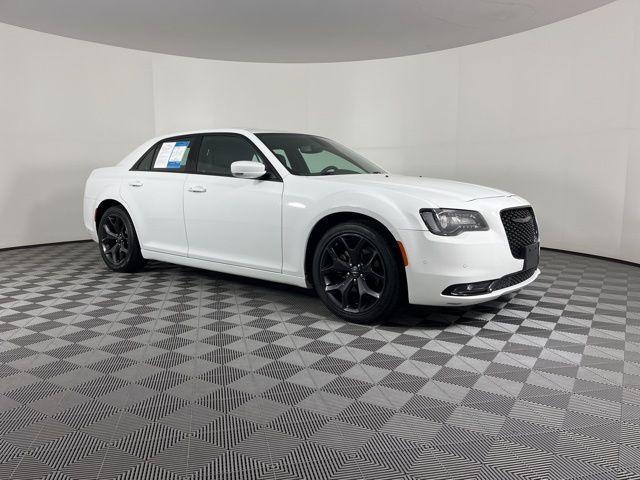 2023 chrysler 300 s