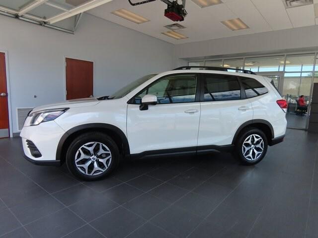 2022 subaru forester premium