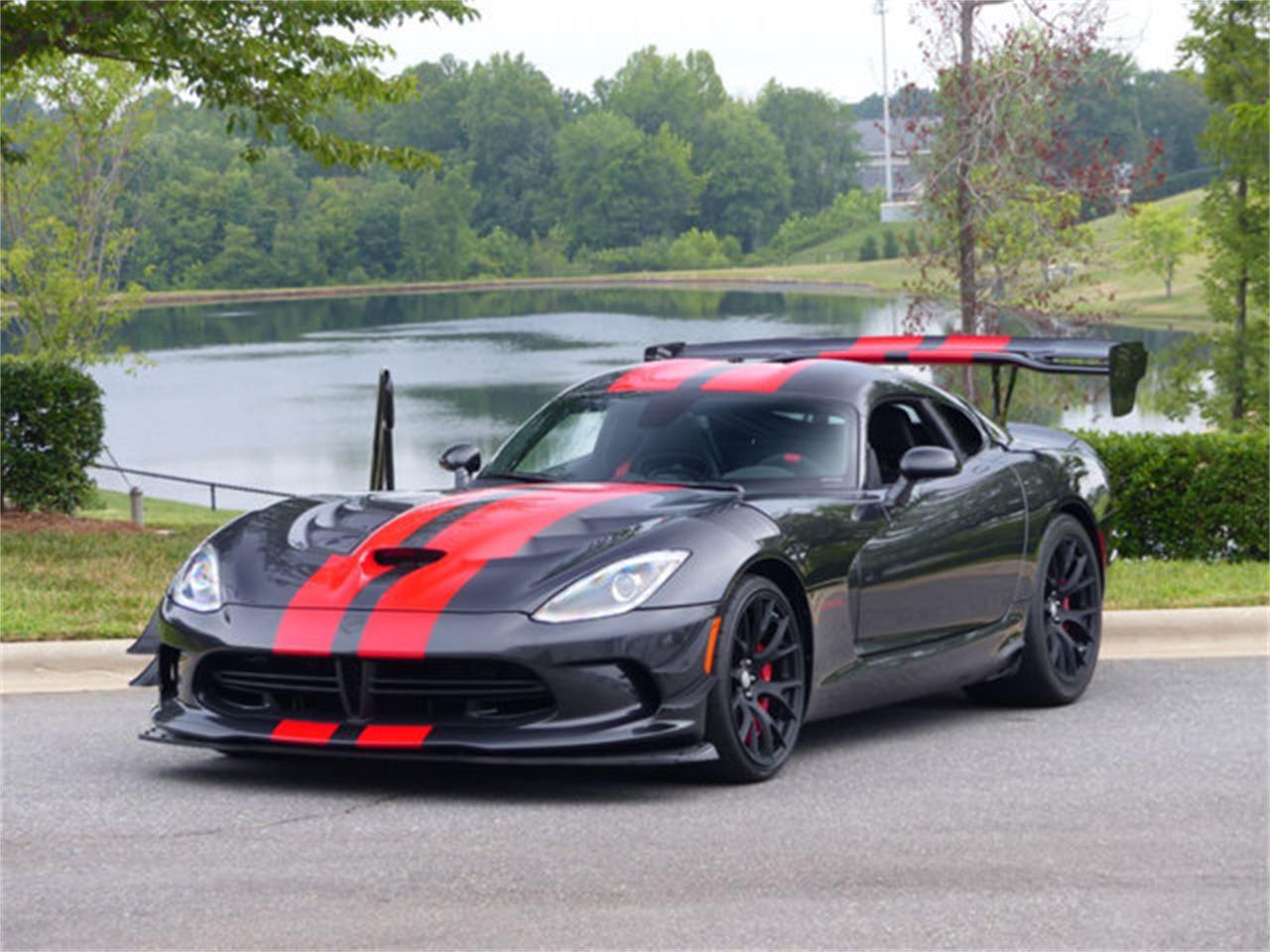 2017 dodge viper