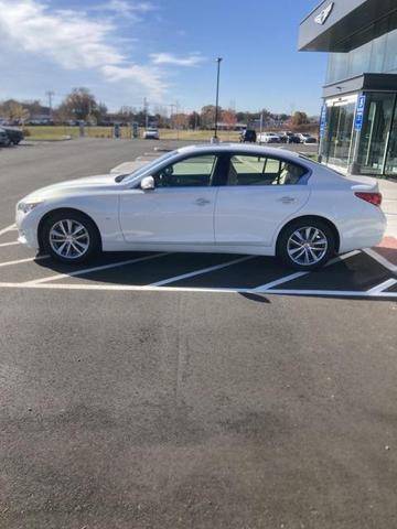 2015 infiniti q50 premium