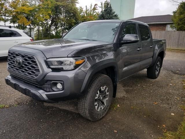 2022 toyota tacoma trd sport