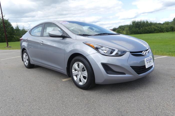 2016 hyundai elantra se se 4dr sedan 6a (us for sale in keene, new hampshire