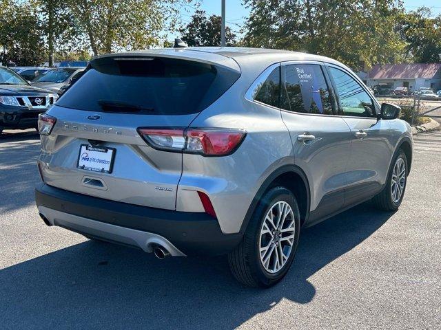 2022 ford escape sel