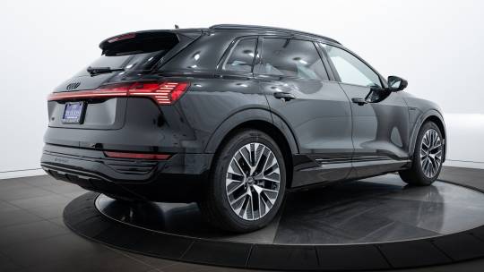 2024 Audi Q8 e-tron