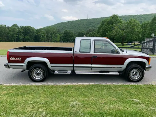 1993 gmc sierra / silverado, one owner, 6.5 diesel, 57k original miles wow!!!