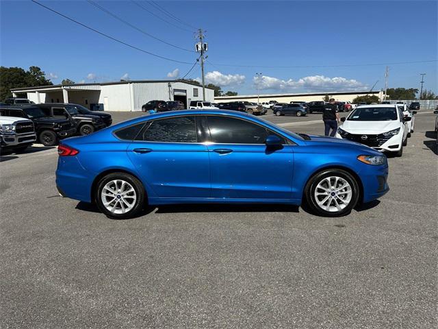 2020 ford fusion se