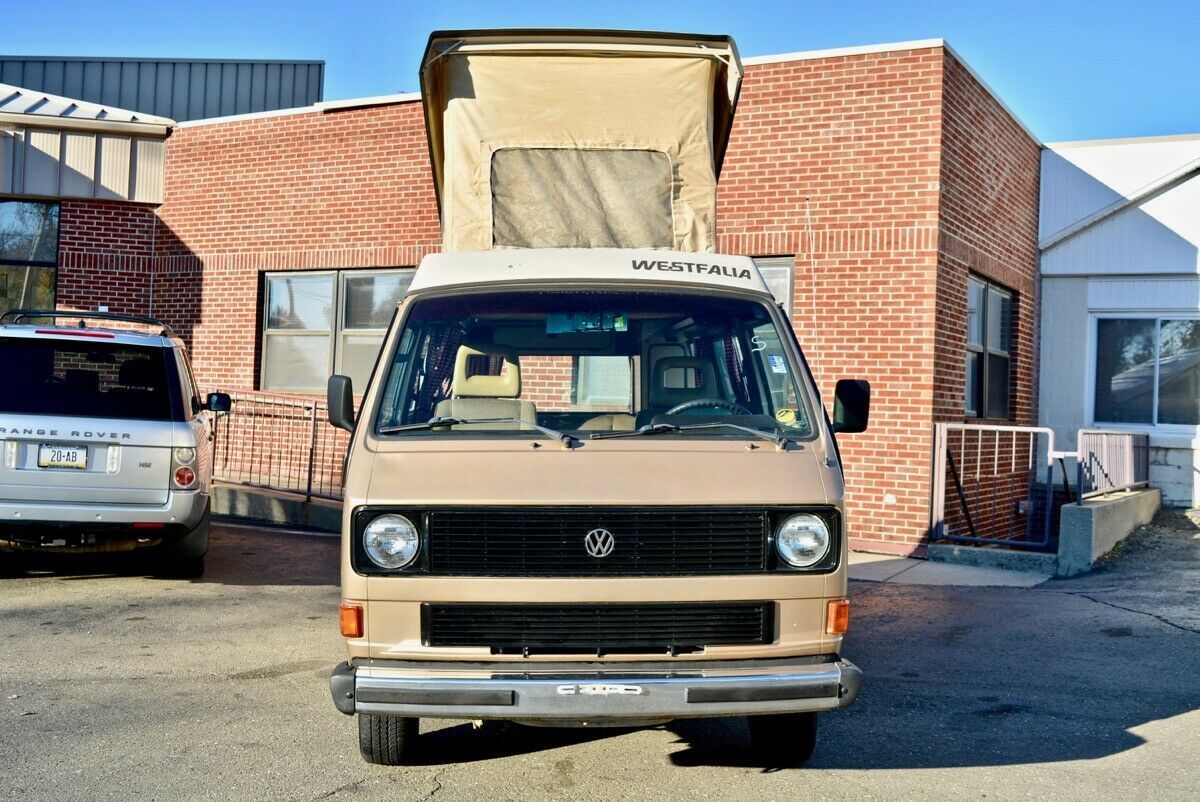 volkswagen vanagon savanna beige metallic with 212,479 miles, for sale!