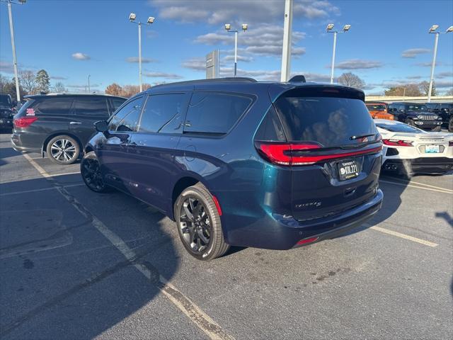 2023 chrysler pacifica limited