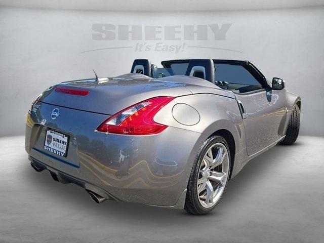 2010 nissan 370z touring