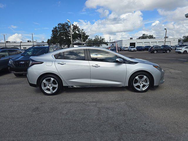 2018 chevrolet volt lt
