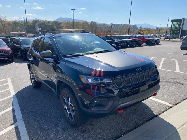 2022 jeep compass trailhawk